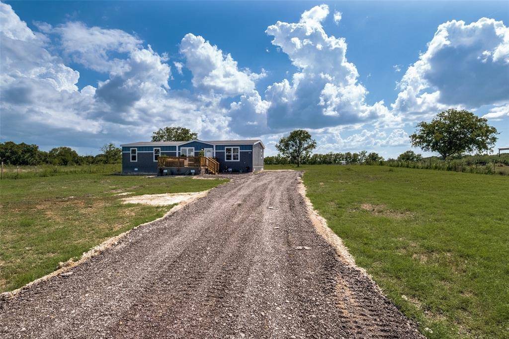 Powell, TX 75153,3605 County Rd 0190