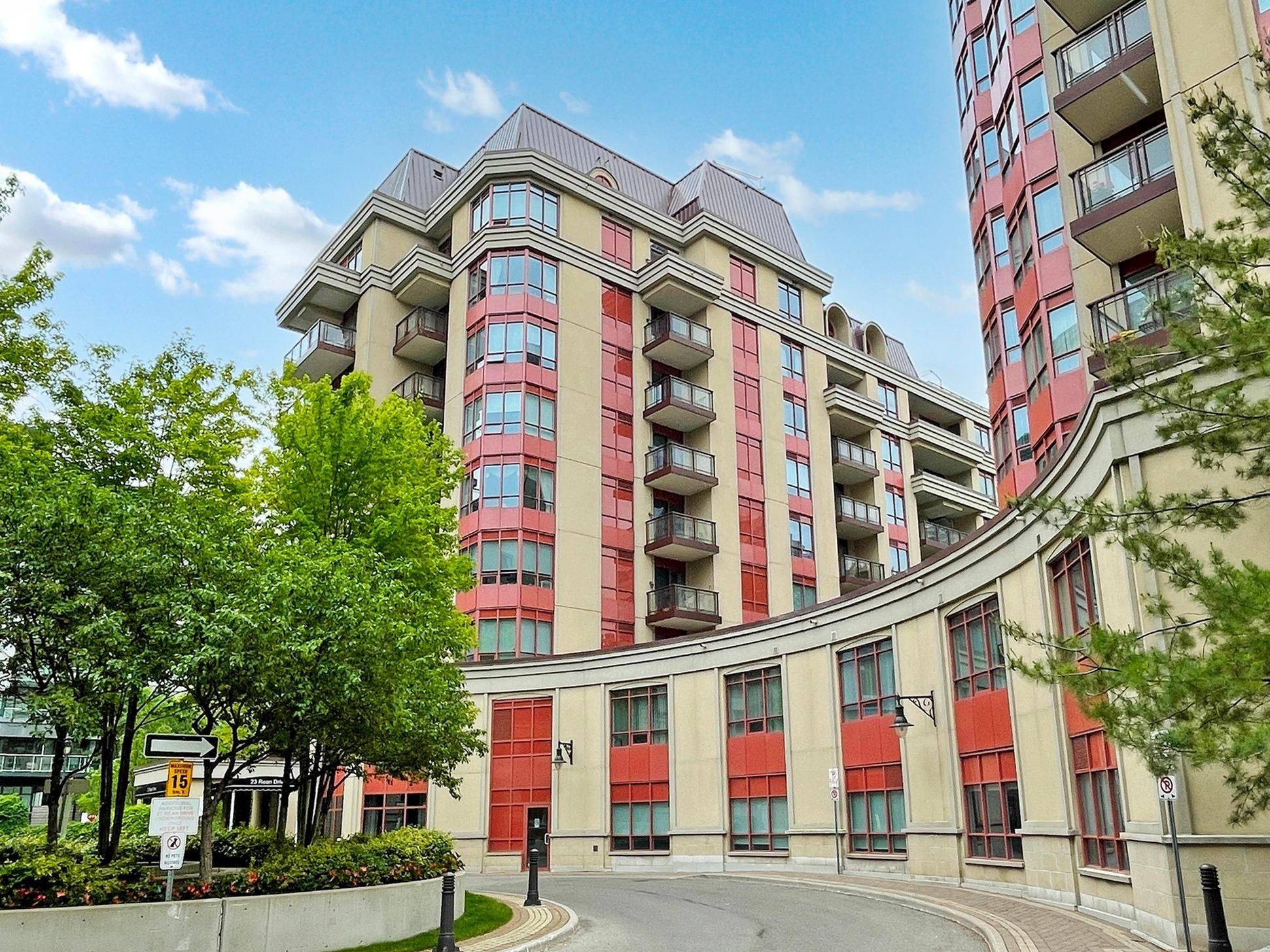Toronto C15, ON M2K 0A7,23 Rean DR #407