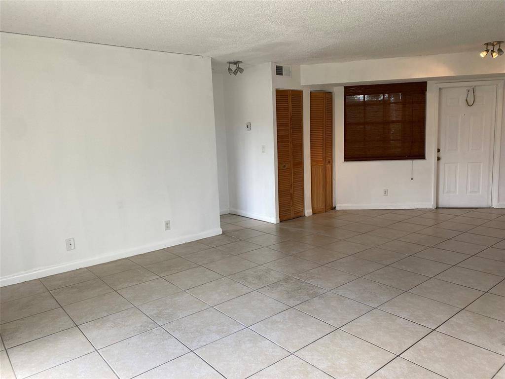 Pembroke Pines, FL 33025,8734 SW 3rd St #107