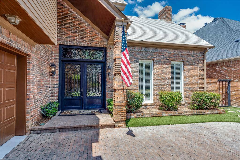 Dallas, TX 75252,5715 Preston Fairways Drive