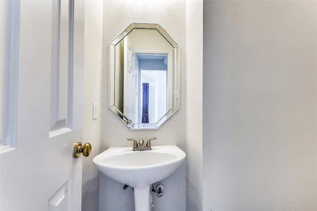 Irving, TX 75063,9005 Crown Point Circle