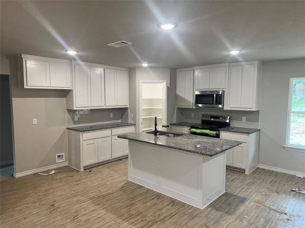 Springtown, TX 76082,1009 Hereford