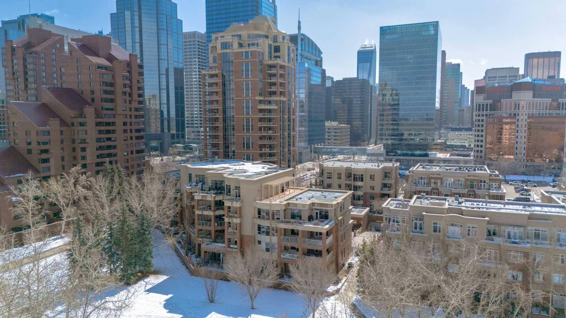 Calgary, AB T2P 5N4,600 Princeton WAY SW #207