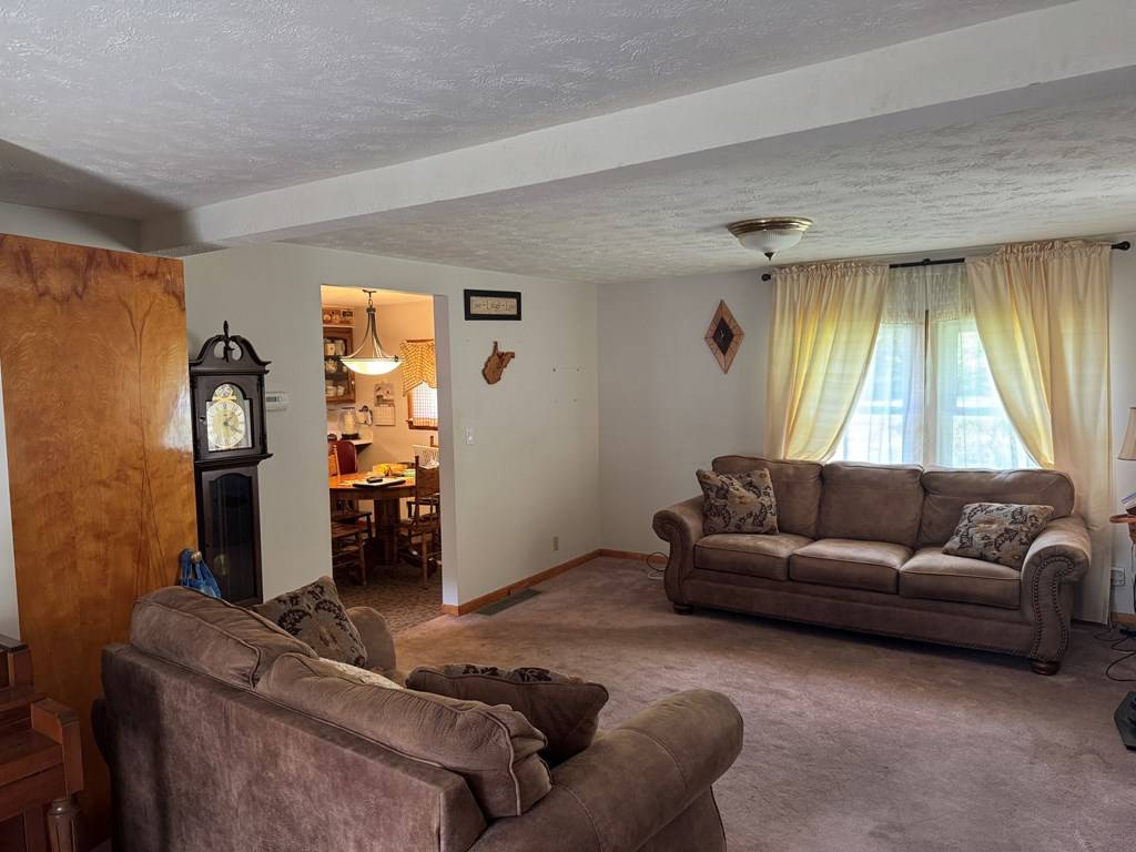 New Martinsville, WV 26155,650 Doolin Run Rd