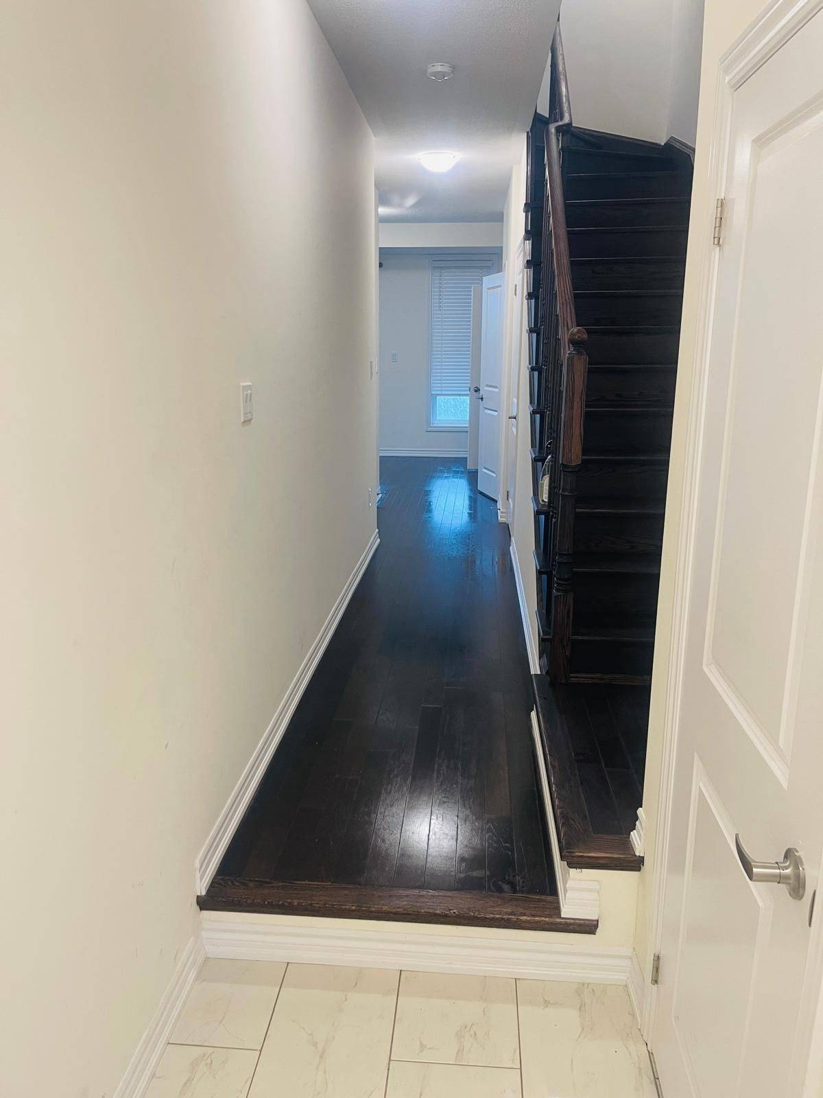 Whitby, ON L1M 0M3,39 Lake Trail WAY