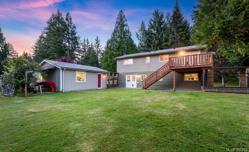 Courtenay, BC V9J 1L7,5007 Willis Way