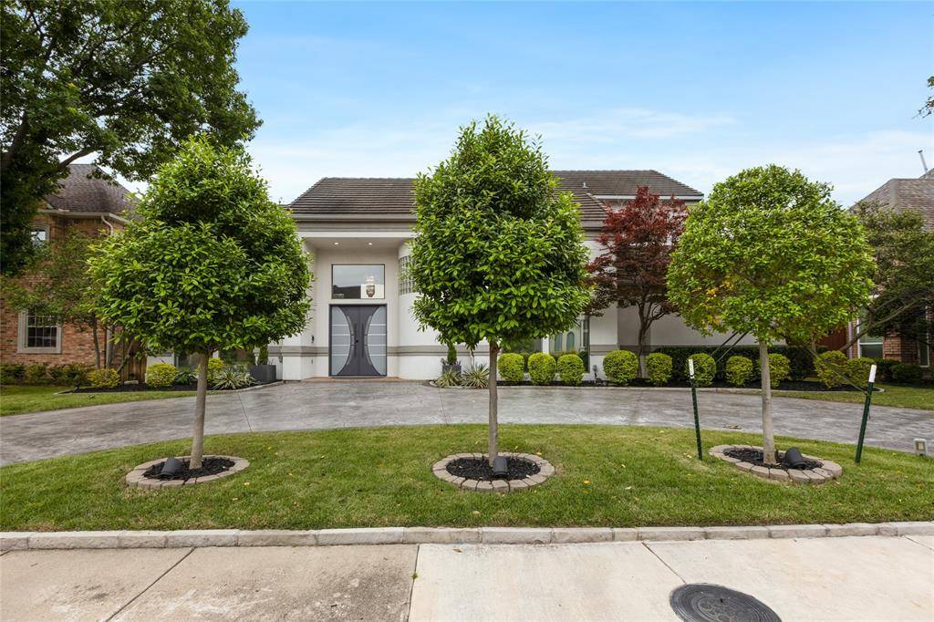 Dallas, TX 75287,4908 Holly Tree Drive