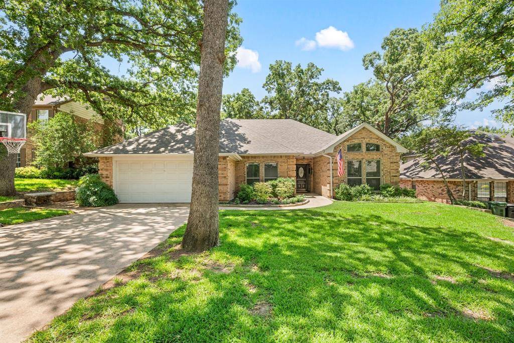 Grapevine, TX 76051,2141 N Aspenwood Drive