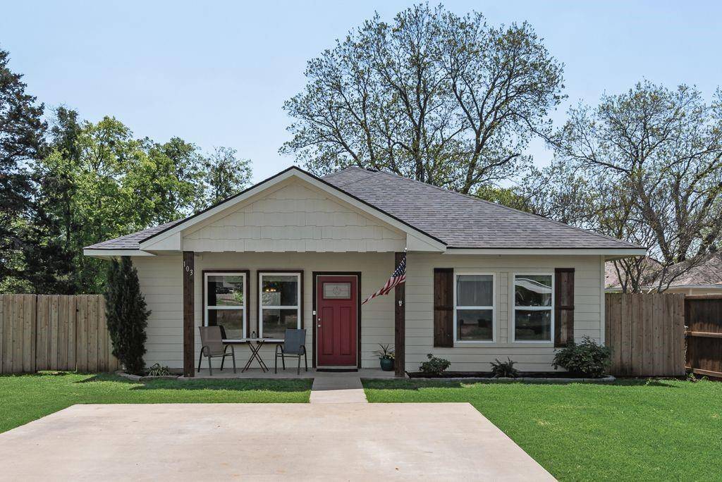 Pottsboro, TX 75076,103 Texas Street