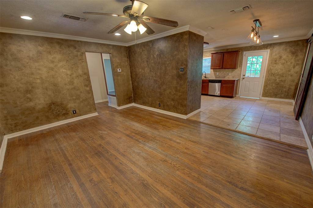 Arlington, TX 76013,1212 Marshalldale Drive