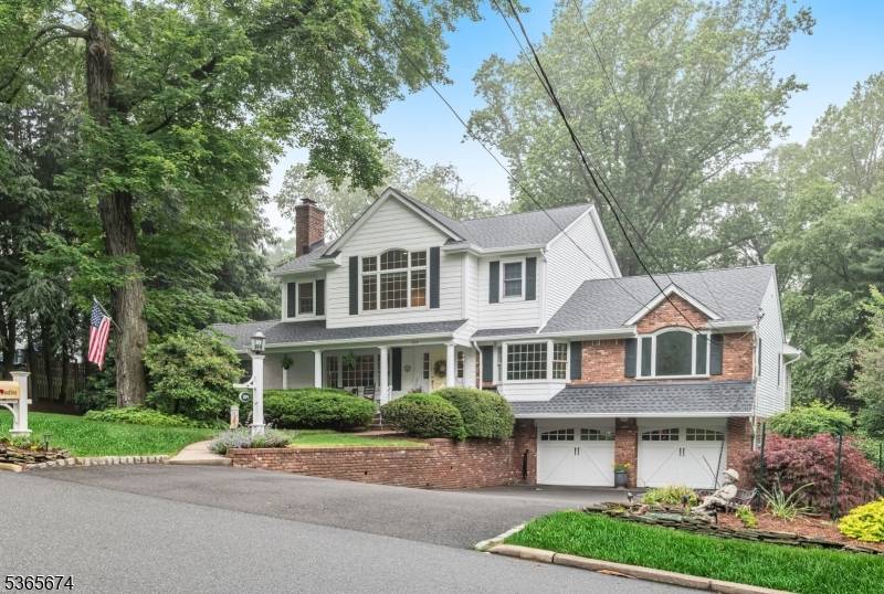Wyckoff Twp., NJ 07481,304 Briarwood Dr
