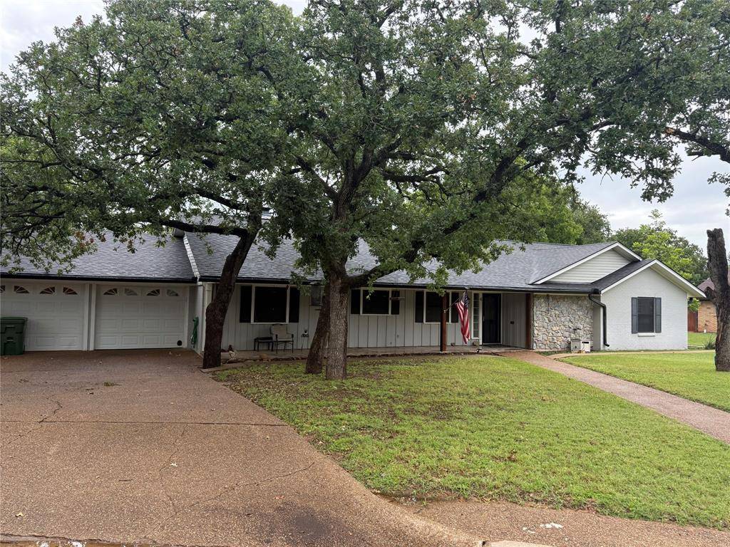 Mineral Wells, TX 76067,4 Preston Place