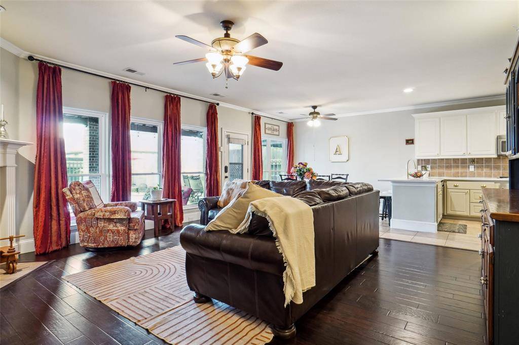 Denton, TX 76210,6008 Thistle Way