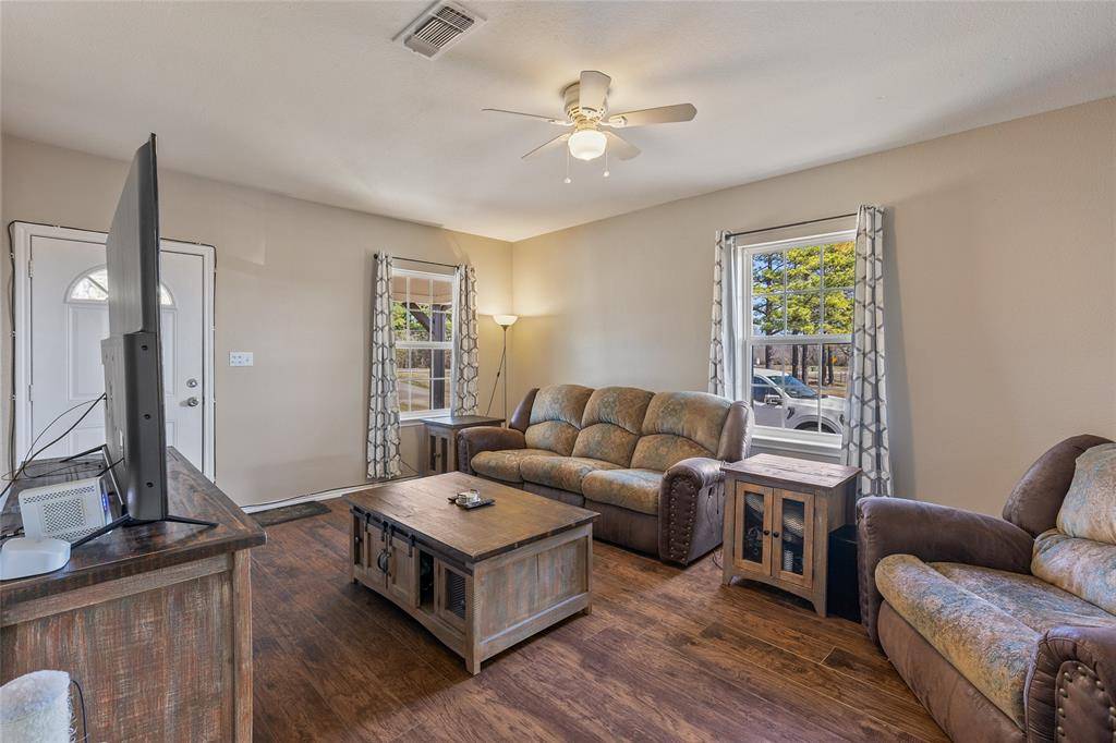 Brookston, TX 75421,711 Farm Road 1510