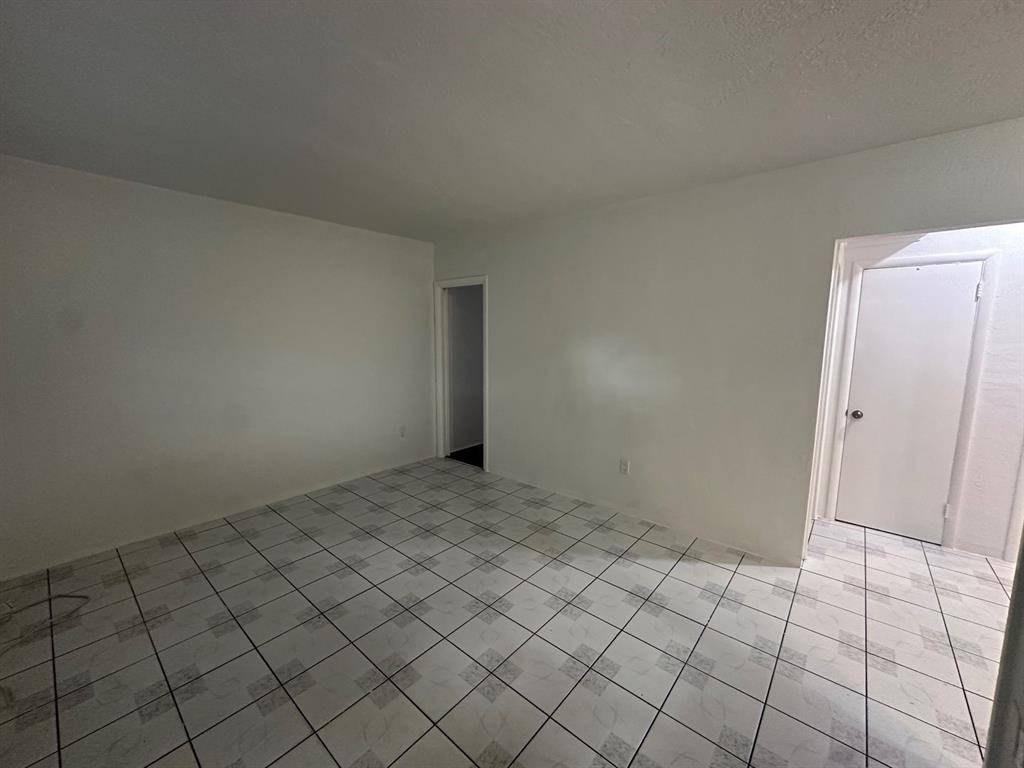 Hollywood, FL 33020,530 N 20th Ave #6