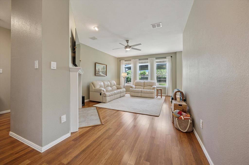Fort Worth, TX 76137,8408 Island Court