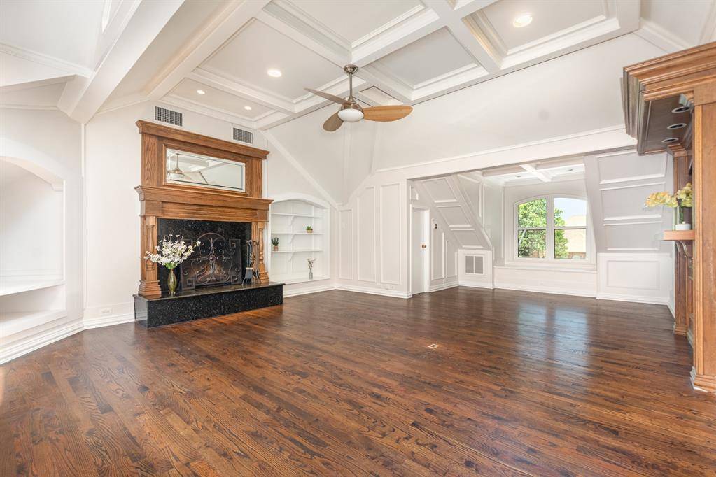 Dallas, TX 75287,4410 Briargrove Lane
