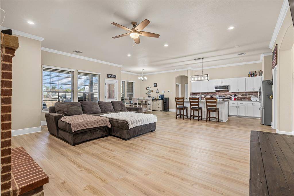 Fort Worth, TX 76135,6767 Bridle Bit Trail