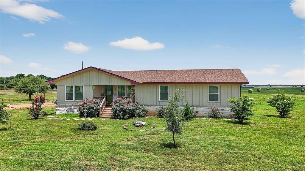 Collinsville, TX 76233,1802 Batey Road