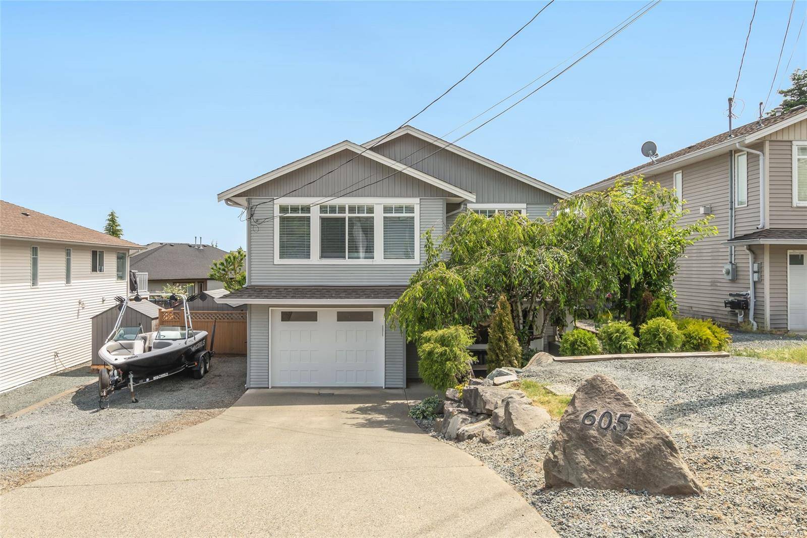 Ladysmith, BC V9G 1W1,605 Craig Rd