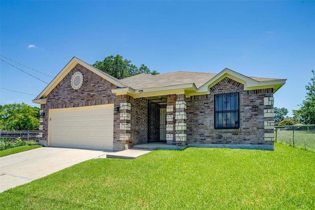 Fort Worth, TX 76115,4233 Lubbock Avenue