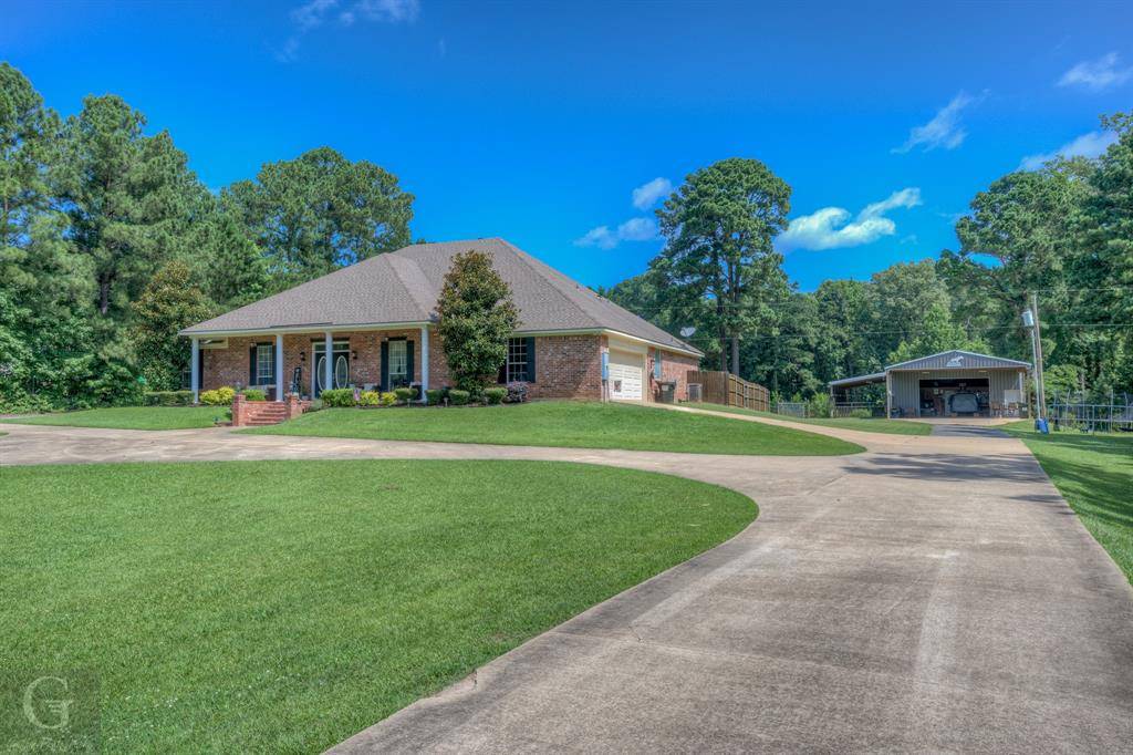 Benton, LA 71006,133 Downs Drive