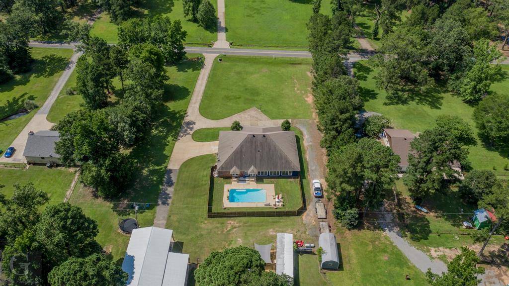 Benton, LA 71006,133 Downs Drive