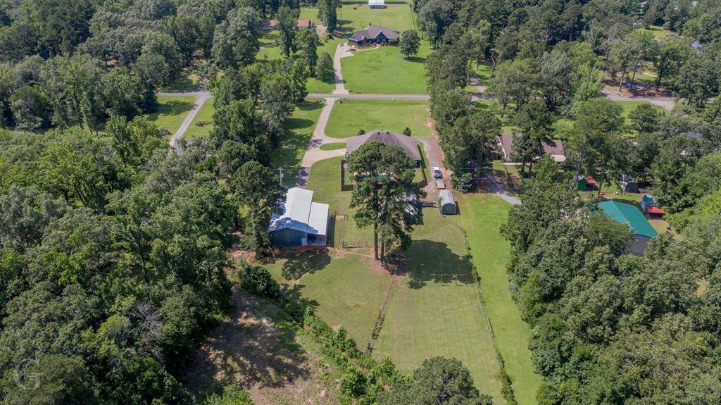 Benton, LA 71006,133 Downs Drive