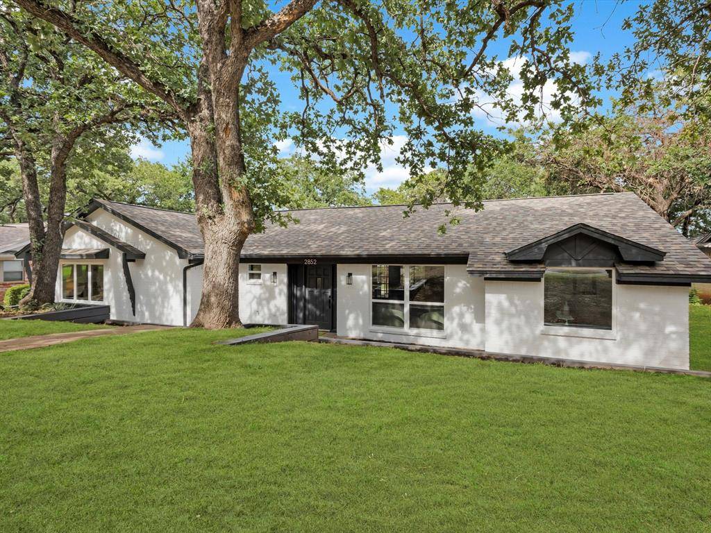 Hurst, TX 76054,2852 Winterhaven Drive