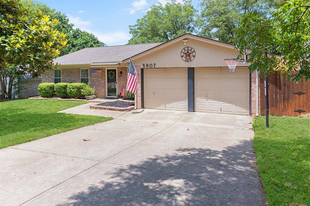 Arlington, TX 76016,5807 Shady Hill Lane