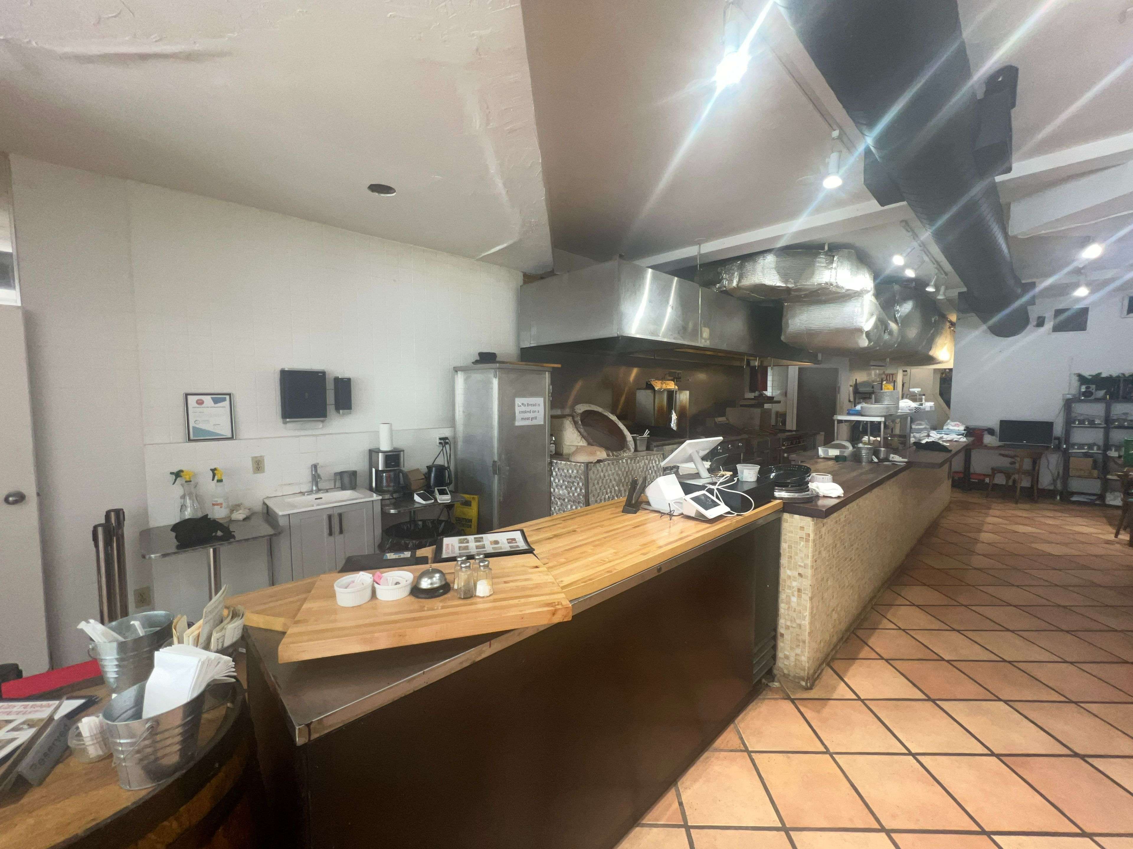 Toronto C04, ON M6C 2C5,994 Eglinton AVE W