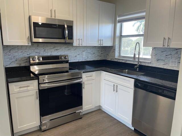 Sunrise, FL 33322,8600 Sunrise Lakes Blvd #303