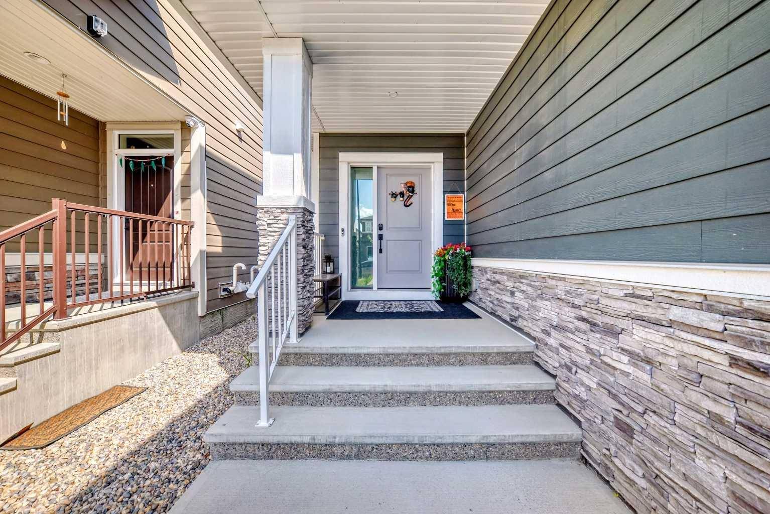 Calgary, AB T2X 4G5,54 Legacy Glen CRES SE