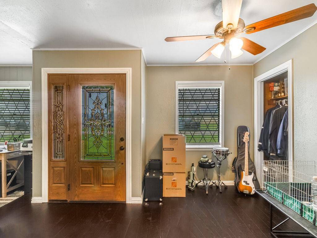 Blooming Grove, TX 76626,217 W Grady Street