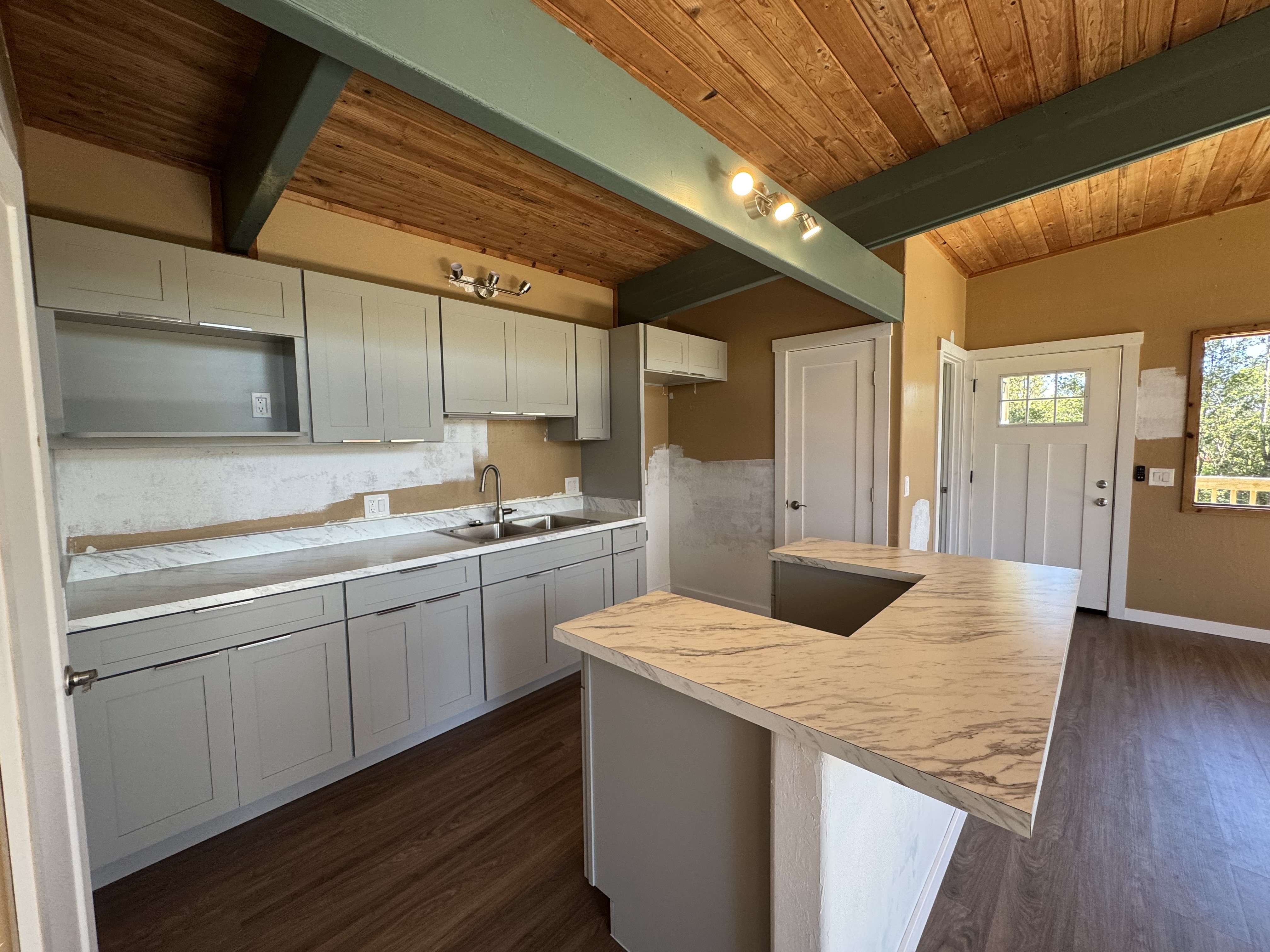 Volcano, HI 96785,11-3135 ALII KANE ST