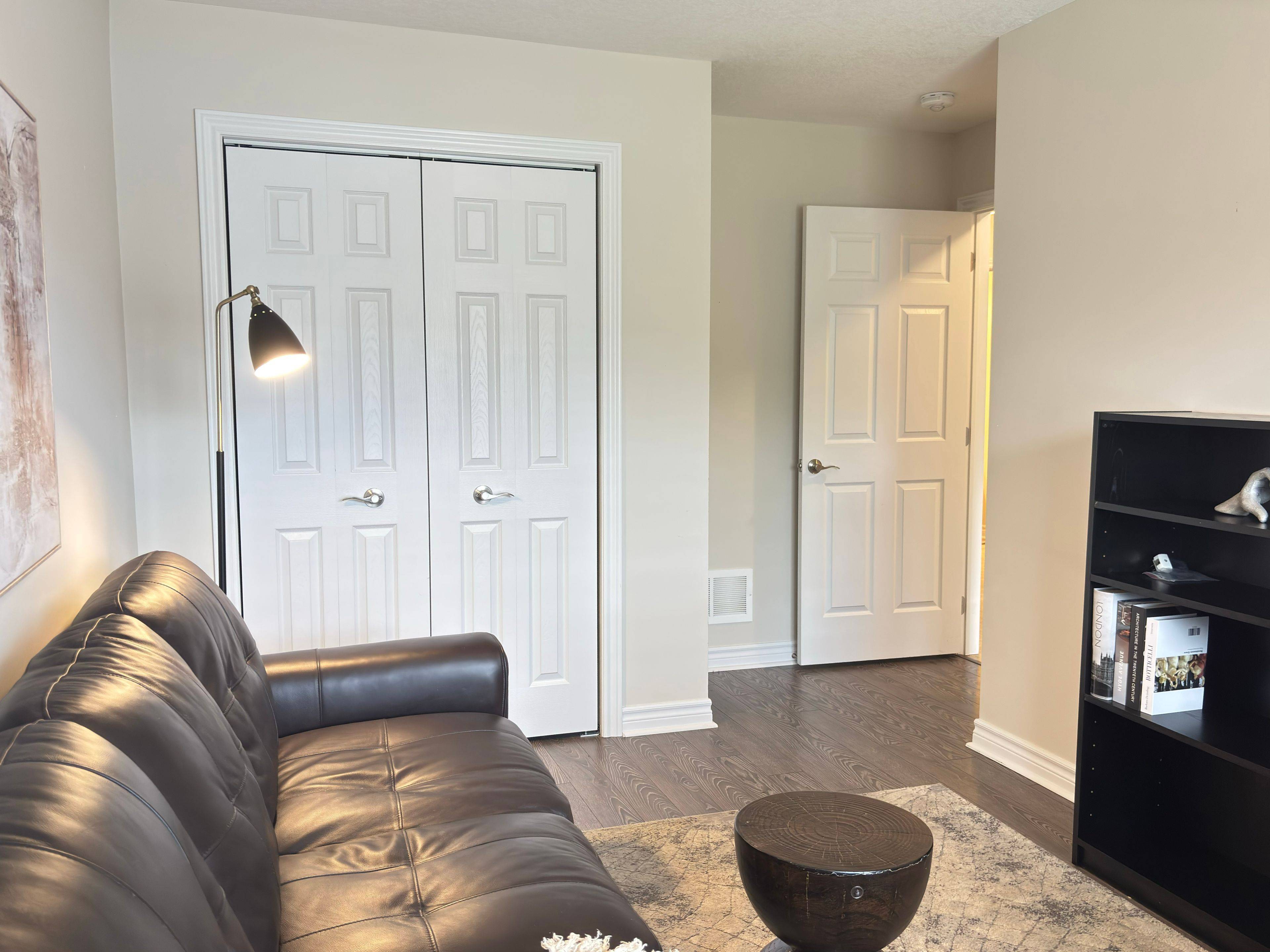 Orillia, ON L3V 0G3,123 Lucy LN