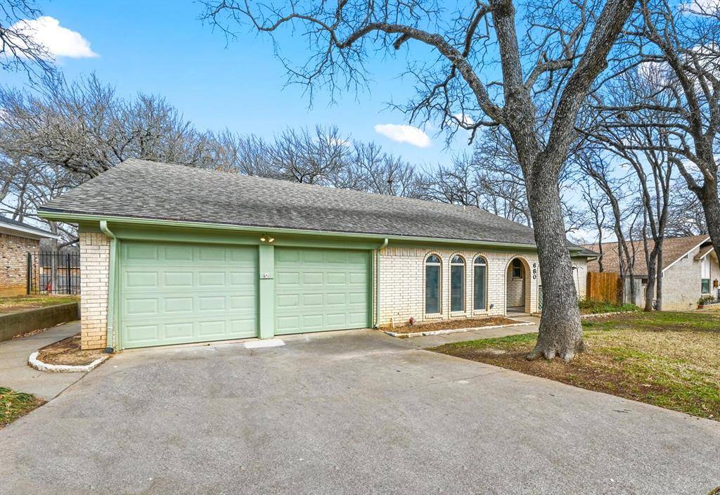 Hurst, TX 76054,660 Springhill Drive