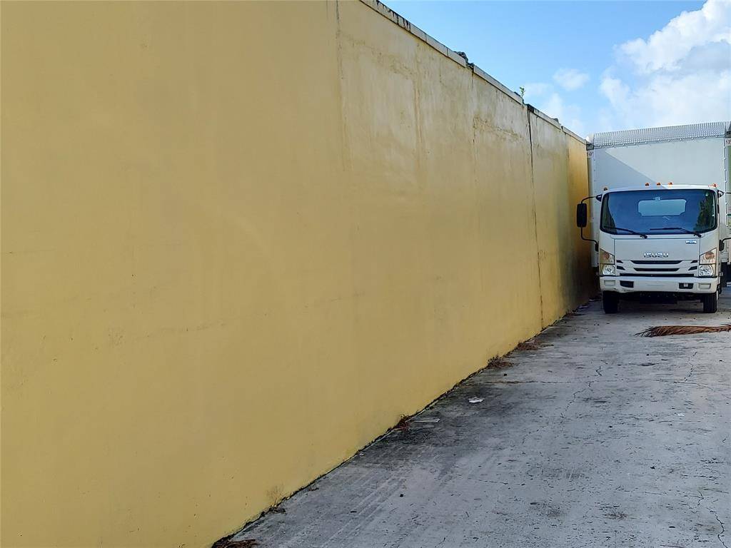 Wilton Manors, FL 33334,3001 NE 6 avenue