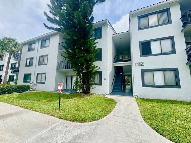 Coral Springs, FL 33071,9288 W Atlantic Blvd #1112