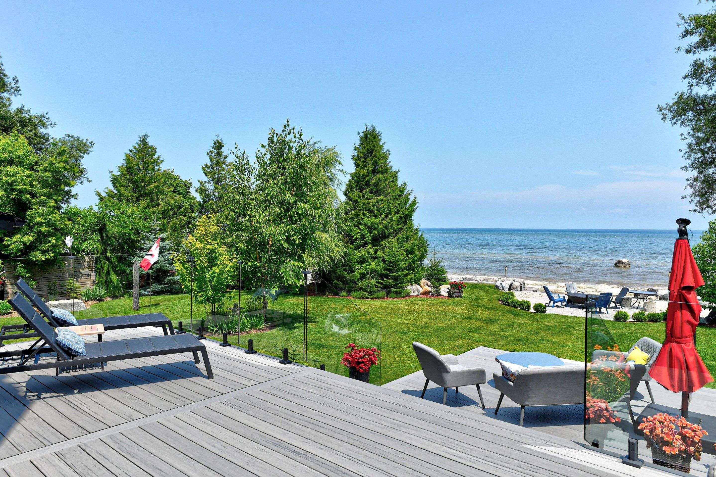 Collingwood, ON L9Y 0X2,33 D LN