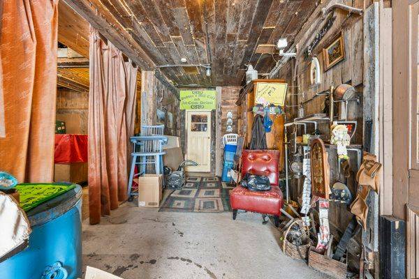 Deseronto, ON K0K 1X0,75 Prince ST
