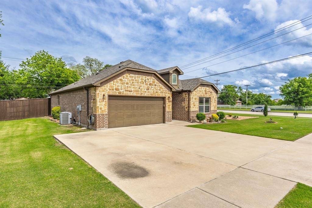 Greenville, TX 75402,409 Marita Road