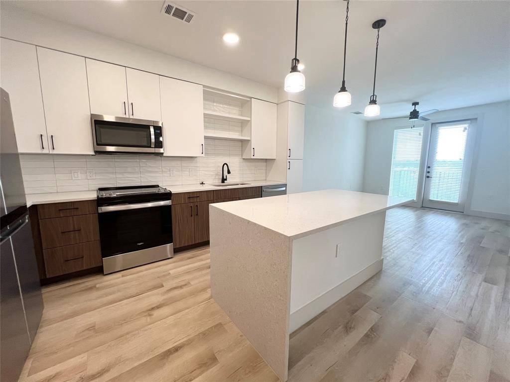 Lewisville, TX 75057,501 E College Street #1117