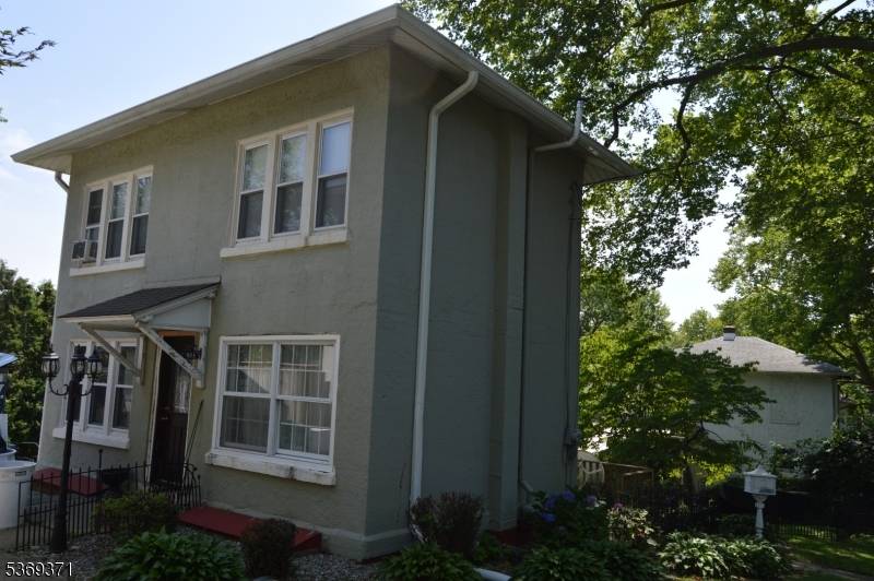 Phillipsburg Town, NJ 08865,923 Hillside Rd