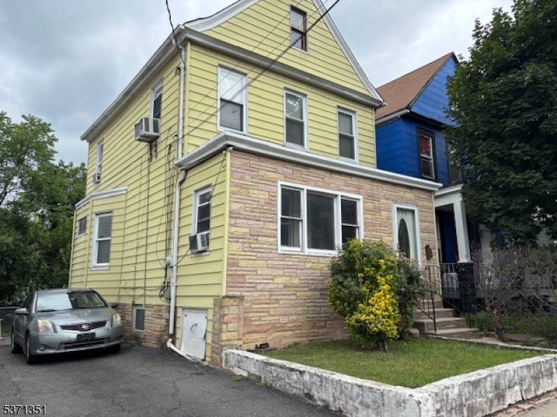 Newark City, NJ 07106,109 Alexander St