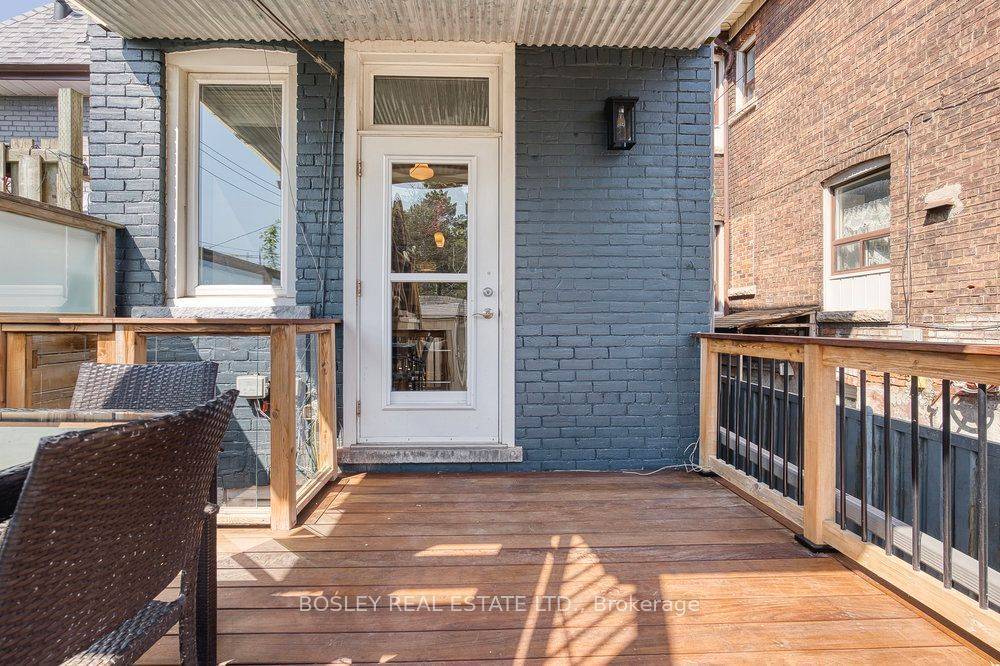 Toronto C01, ON M6J 3L3,159A Gladstone AVE