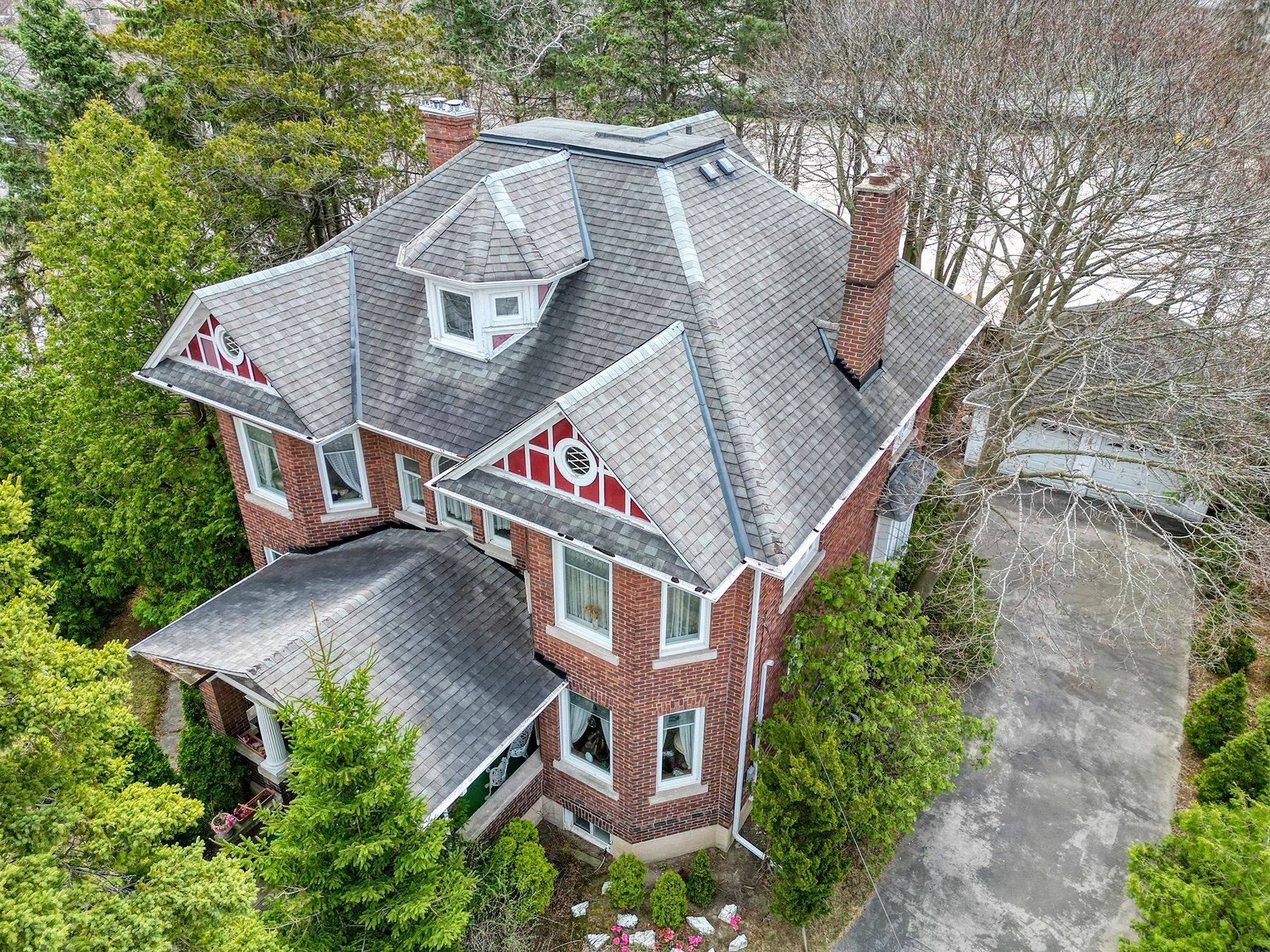 Toronto E10, ON M1E 3V8,456 Manse RD