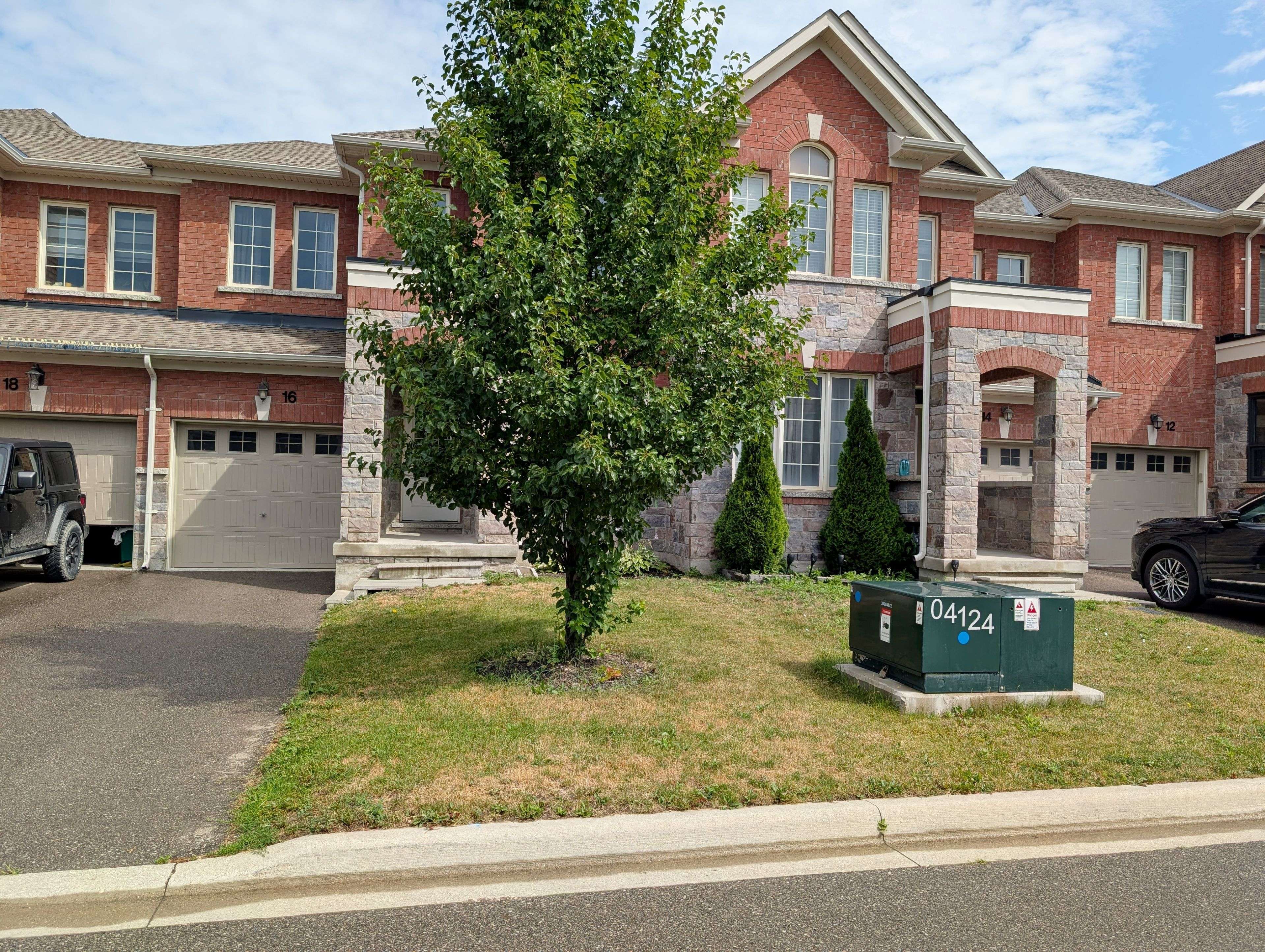 East Gwillimbury, ON L9N 0R9,16 Frederick Pearson ST