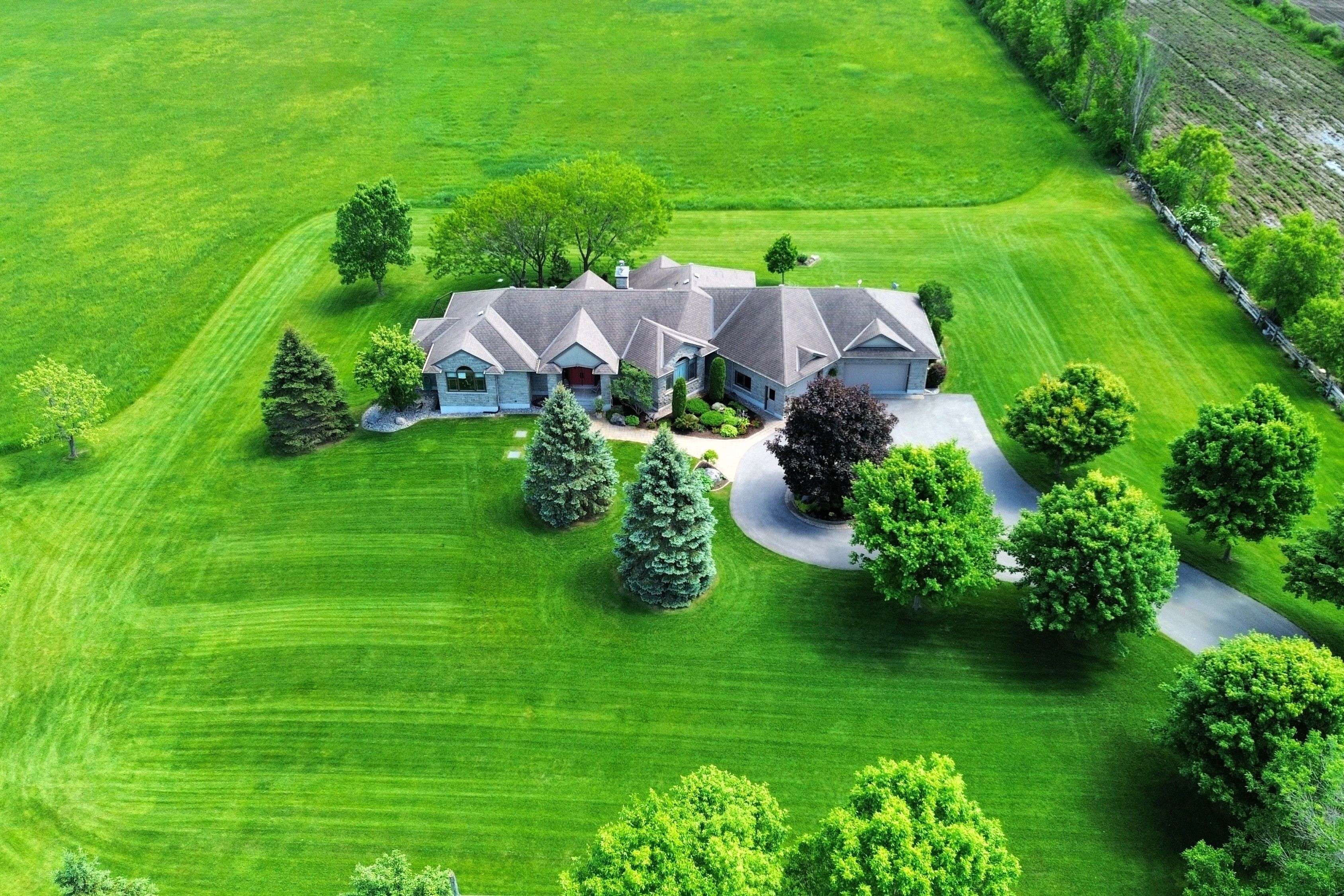 Stittsville - Munster - Richmond, ON K2S 1B8,6980 Mansfield RD
