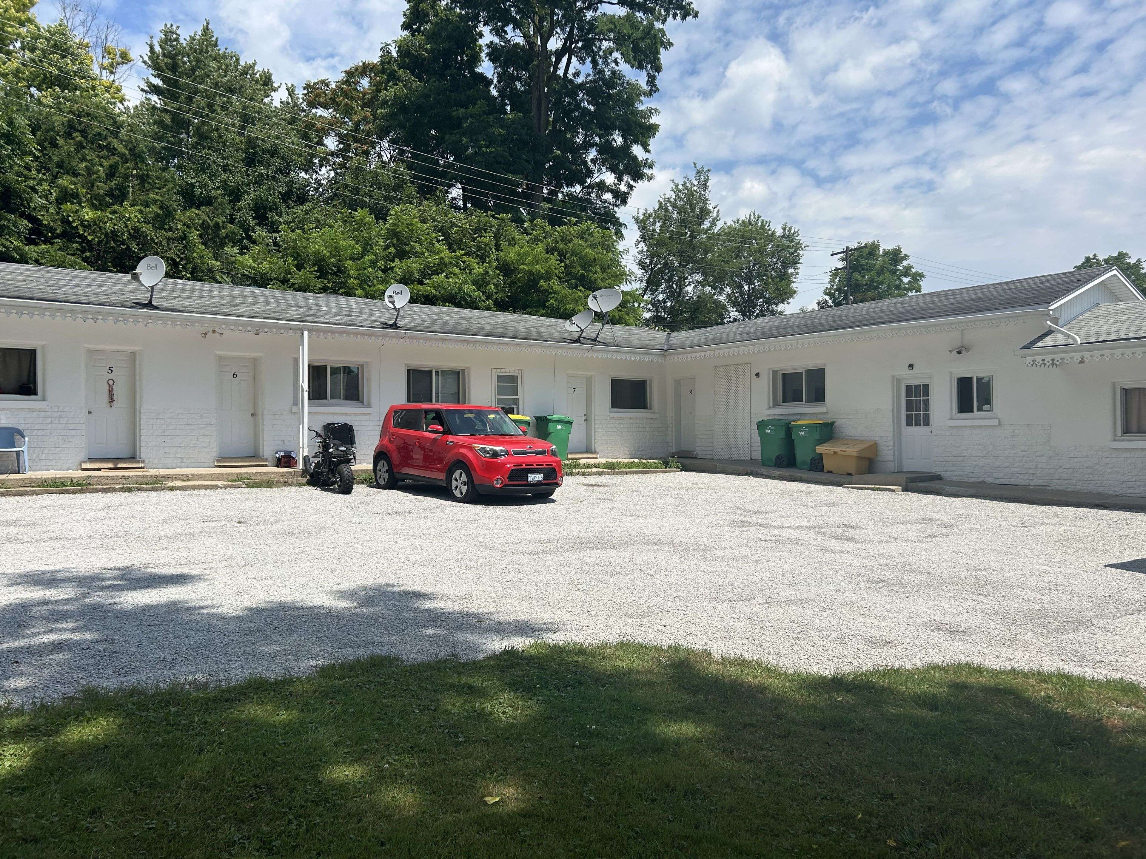 Southwest Middlesex, ON N0L 2N0,1812 Longwoods RD